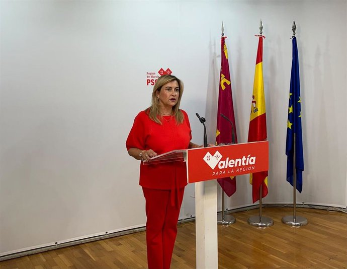 Fernández (PSRM): "El Mar Menor no puede ser el precio de la supervivencia parlamentaria de López Miras"