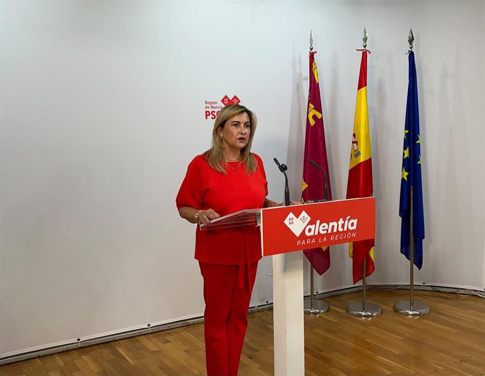 Fernández (PSRM): "El Mar Menor no puede ser el precio de la supervivencia parlamentaria de López Miras"