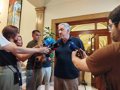 Asiron muestra "ilusión" por revalidar su candidatura a la Alcaldía y dice que "la militancia tiene la última palabra"