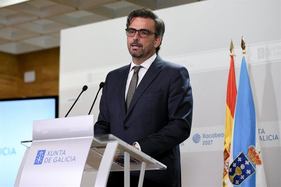 El conselleiro de Presidencia, Diego Calvo