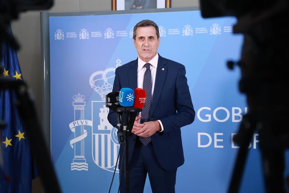 Archivo - El delegado del Gobierno en Andalucía, Pedro Fernández