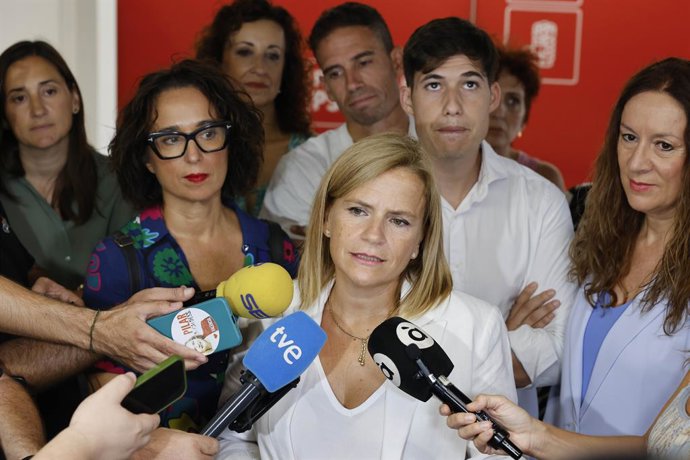 La secretària general del PSPV-PSOE en la ciutat de València i delegada del Govern a la Comunitat Valenciana, Pilar Bernabé, després de presentar oficialment la seua candidatura a l'Alcaldia de la capital valenciana.