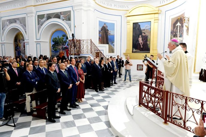 Acto en el Santuario de El Saliente de Albox (Almería).