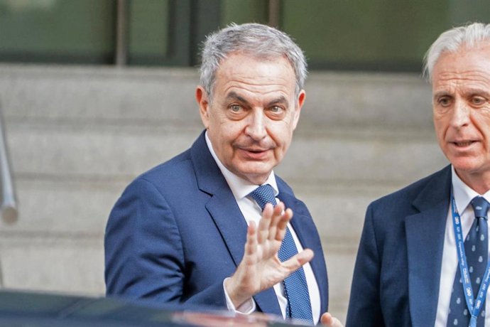 Archivo - El expresidente del Gobierno José Luis Rodríguez Zapatero a su llegada a la Audiencia Nacional para declarar ante el juez del 'caso Plus Ultra'