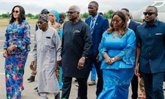 Foto: El presidente de Sierra Leona recibe en Freetown a su predecesor tras pasar más de dos años en Nigeria