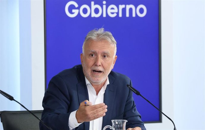 El ministro de Política Territorial y Memoria Democrática, Ángel Víctor Torres; durante la rueda de prensa posterior al Consejo de Ministros, en el Palacio de la Moncloa, a 1 de septiembre de 2026, en Madrid (España). 