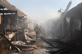 Foto: Al menos dos muertos y siete heridos en ataques de Rusia contra Kiev tras vencer la orden de suspensión por tres días