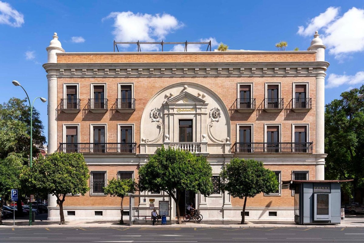 Banco Mediolanum abre su nueva sede en Sevilla