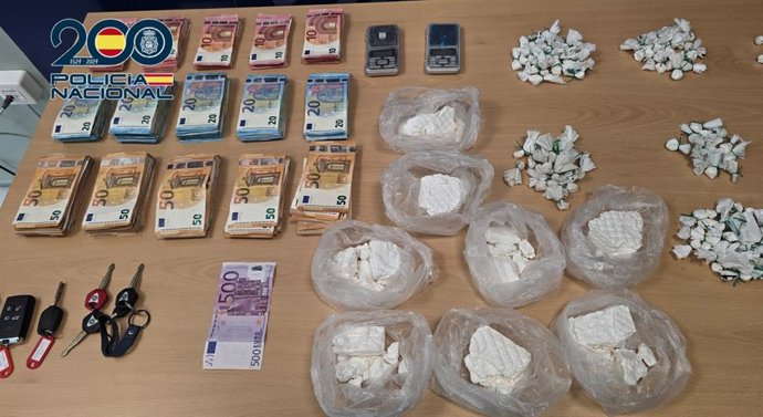 Dinero y drogas intervenidas en la operación Malsa.