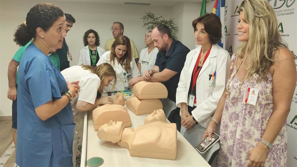 Torsos para prácticas en reanimación cardiopulmonar donados por la asociación de pacientes cardíacos Mucho Corazón.