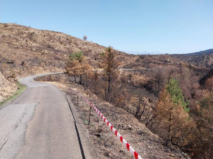 La Diputación de Huesca actuará de emergencias en las carreteras afectadas por el incendio de las Peñas de Riglos