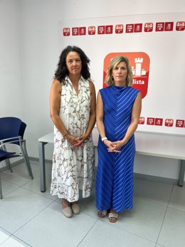 Las portavoces del PSIB en el Consell de Mallorca, Catalina Cladera y Sofía Alonso.