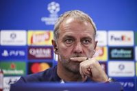 Hansi Flick sobre sus jugadores: "Veo mucha calidad e intensidad, están para ganar"