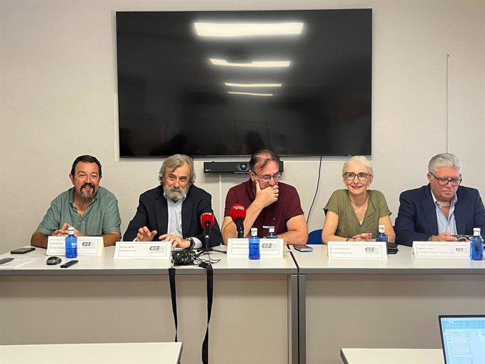 Rueda de prensa de la Confederación Española de Sindicatos Médicos.