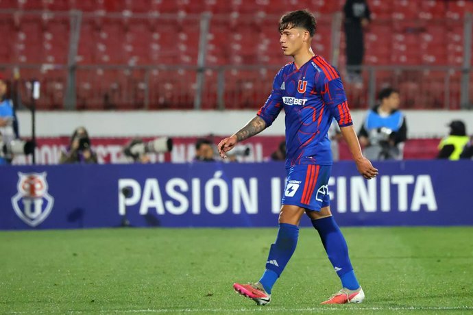 Futbol, Universidad de Chile vs Coquimbo Unido. Fecha 22, Liga de Primera 2026. El jugador de Universidad de Chile Lucas Barrera es fotografiado durante el partido de la Liga de Primera contra Coquimbo Unido disputado en el estadio Nacional de Santiago,