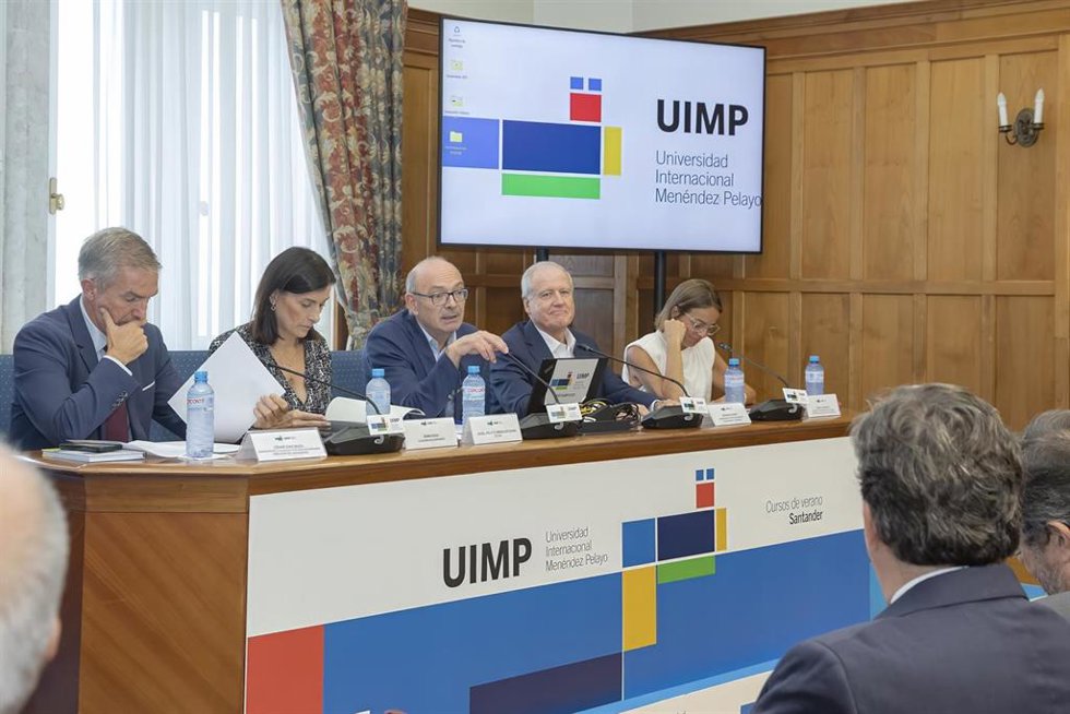 Apertura de la Semana Portuaria 2026 en la UIMP