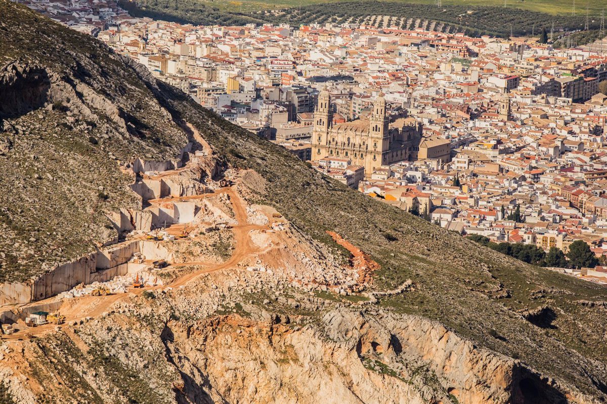 Ecologistas reclama un proyecto para la cantera de Jaén que cumpla la sentencia y rehabilite "por completo" el daño