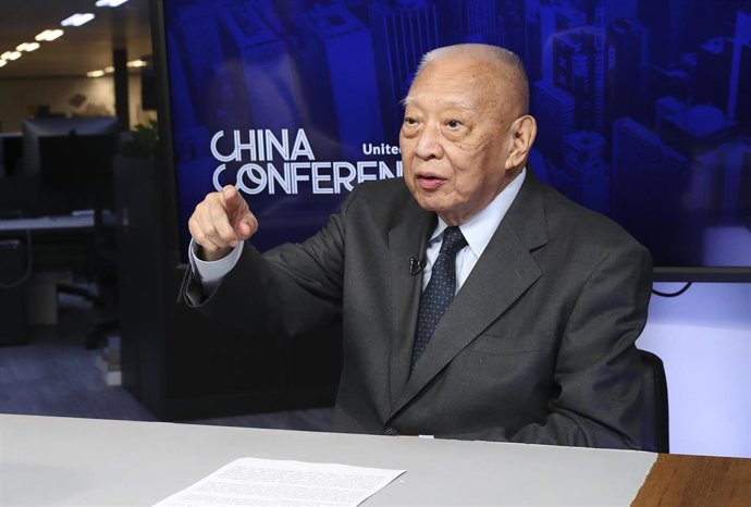 Archivo - Tung Chee-hwa, el primer jefe ejecutivo de Hong Kong