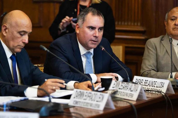 Perú.- Ministro de Defensa destaca resultados contra el narcotráfico y el crimen organizado