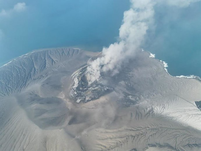 LAMPUNG PROVINCE, Sept. 6, 2026  -- An aerial drone photo provided by Indonesia's Center for Volcanology and Geological Hazard Mitigation (PVMBG) shows volcanic materials spewing from Mount Anak Krakatau in Lampung province, Indonesia, Sept. 6, 2026. Indo