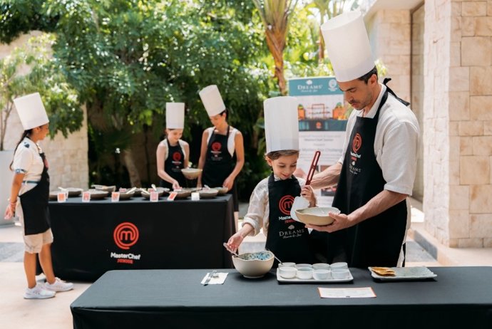 Dreams Resorts lanza el programa gastronómico 'MasterChef Junior' para familias en México y el Caribe
