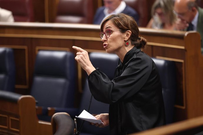García señala que el estatuto médico "puede tener cabida una vez que se haga el estatuto para todos los profesionales"