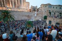 Prohens sostiene que hay un "cambio de tendencia" en el turismo mientras la oposición le reprocha la falta de medidas