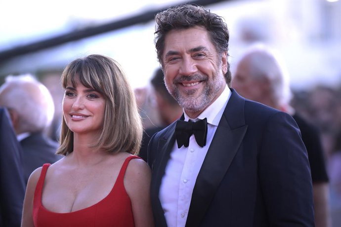 Los actores Penélope Cruz y Javier Bardem durante la premiere de la película ‘Búnker’ en el Festival Internacional de Cine de Venecia, a 8 de septiembre de 2026