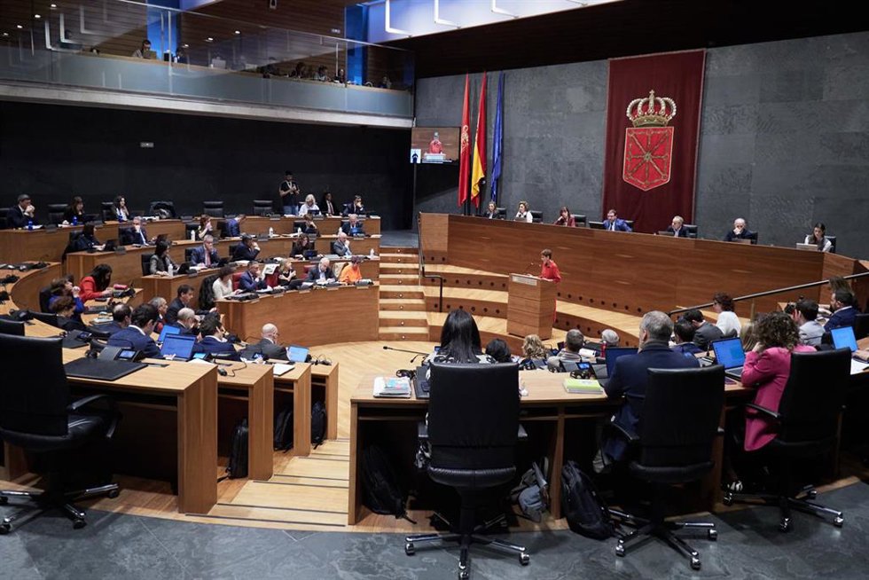 Archivo - Pleno del Parlamento de Navarra durante el Debate sobre el Estado de la Comunidad de 2025.