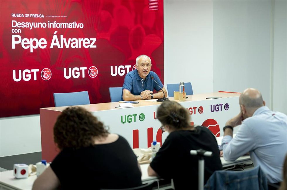 El secretario general de UGT, Pepe Álvarez, ofrece un desayuno informativo de inicio de curso, en la sede de UGT, a 9 de septiembre de 2026, en Madrid (España)