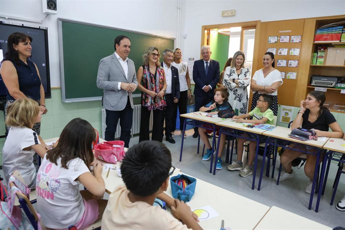 El 'president' Pérez Llorca en la apertura de curso en Caudiel (Castellón)