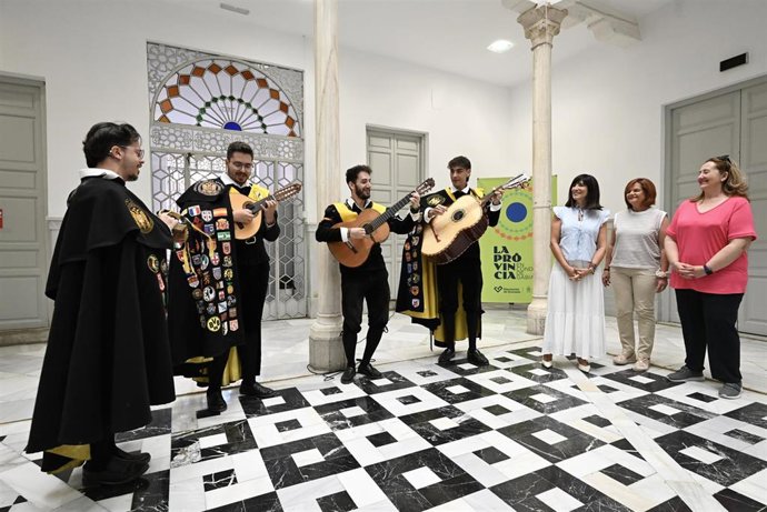 Acto de presentación del II Certamen Internacional de Tunas 'Balcón del Valle' de Nigüelas (Granada)
