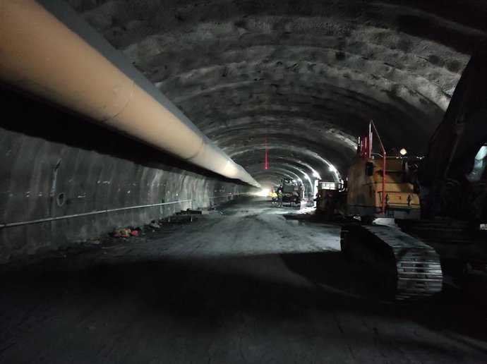 Archivo - Obras de construcción del túnel de Belate en Navarra.