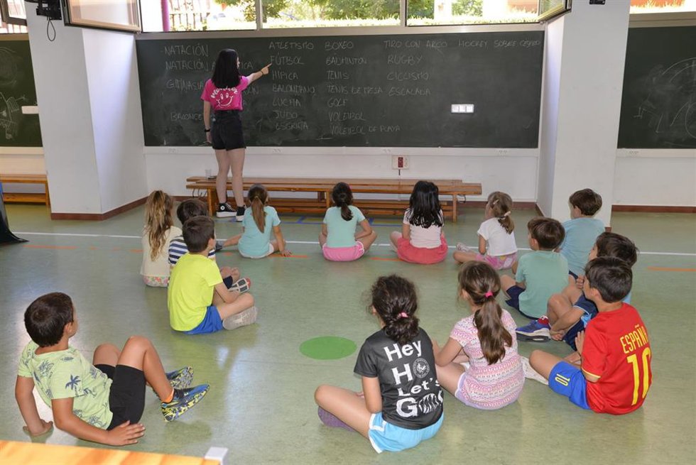 Archivo - Aulas Educativas UCLM.