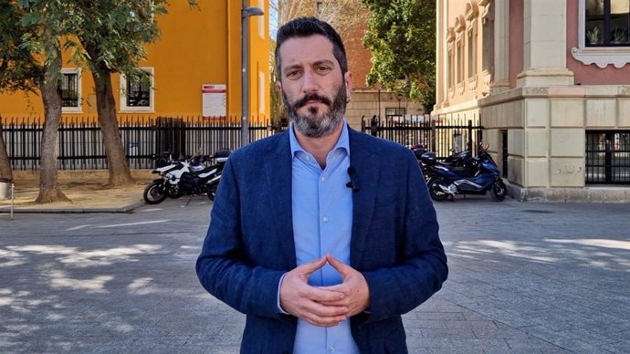 Archivo - El exdiputado regional de Podemos, Victor Egío