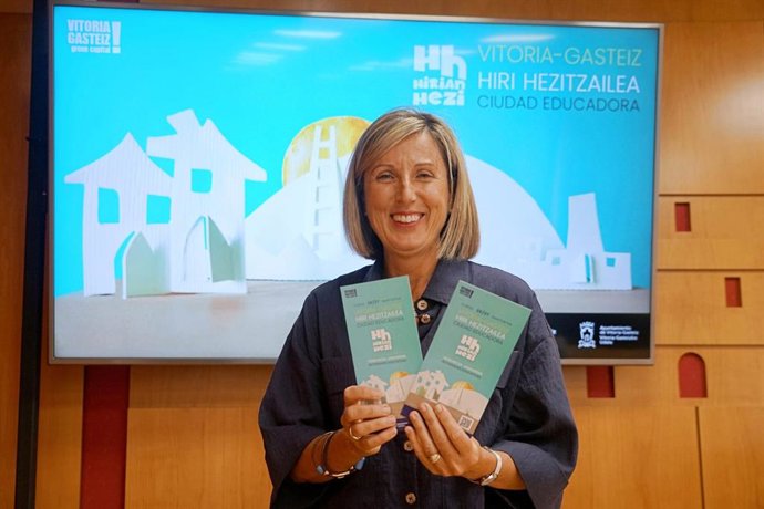 Sonia Diaz de Corcuera Gasteizko Udaleko Hezkuntzako zinegotzia