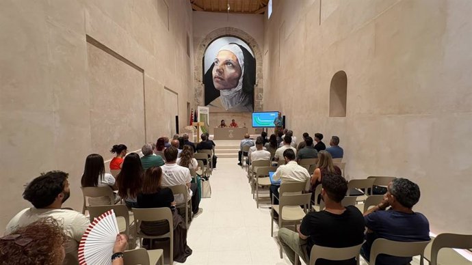 Inauguración de la jornada del proyecto Competiolivar.