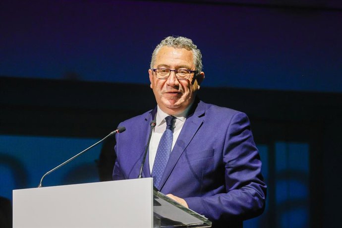 Archivo - Arxiu- El president de la Diputació d'Alacant, Toni Pérez (PP), en una imatge d'arxiu