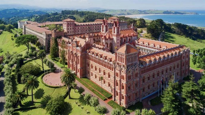 PROTOLIUM EXPERIENCE reúne en Comillas a expertos en criptoactivos, IA y marketing digital