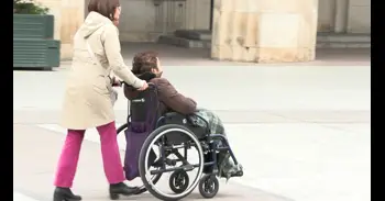 El Senado aprueba la reforma de discapacidad y dependencia con el apoyo de PP, PSOE y Junts y la abstención de Vox y ERC