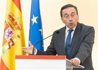 Albares asegura que ni Bruselas ni Frontex tuvieron "indicios" de la entrada masiva de 80.000 migrantes en Ceuta