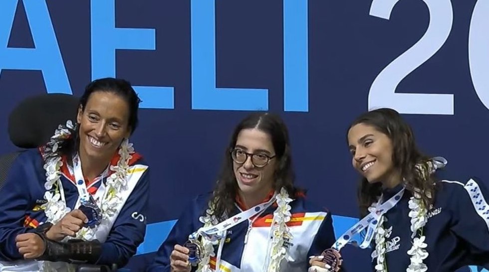 Delia Fontcuberta y Teresa Perales en el podio de los 100 libre S3 del Europeo 2026