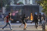 Foto: El embajador de EEUU en Chile aclara que no se hizo una "investigación independiente" sobre el estallido social de 2019