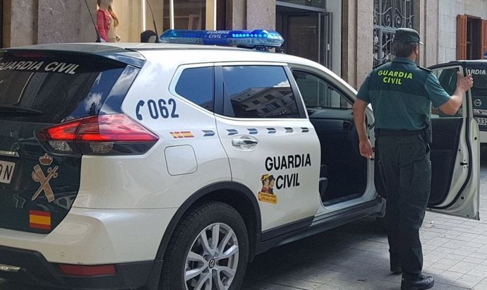 Archivo - Granada.-Sucesos.-La Guardia Civil detiene a un individuo por cuatro delitos contra el patrimonio en Loja