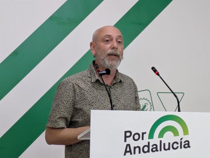 El parlamentario de Por Andalucía Ernesto Alba.