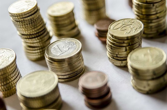 Archivo - Azvalor AM fue la gestora de fondos más rentable en agosto con un avance del 5,40%, según Vdos.