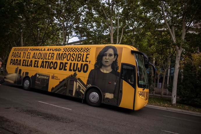 Autobús de Más Madrid contra la "Fórmula PP"
