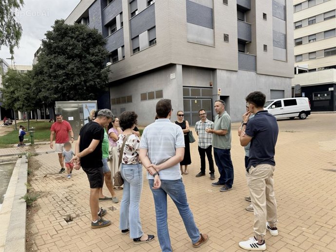 Visita de Rafa Simó al Raval Universitari