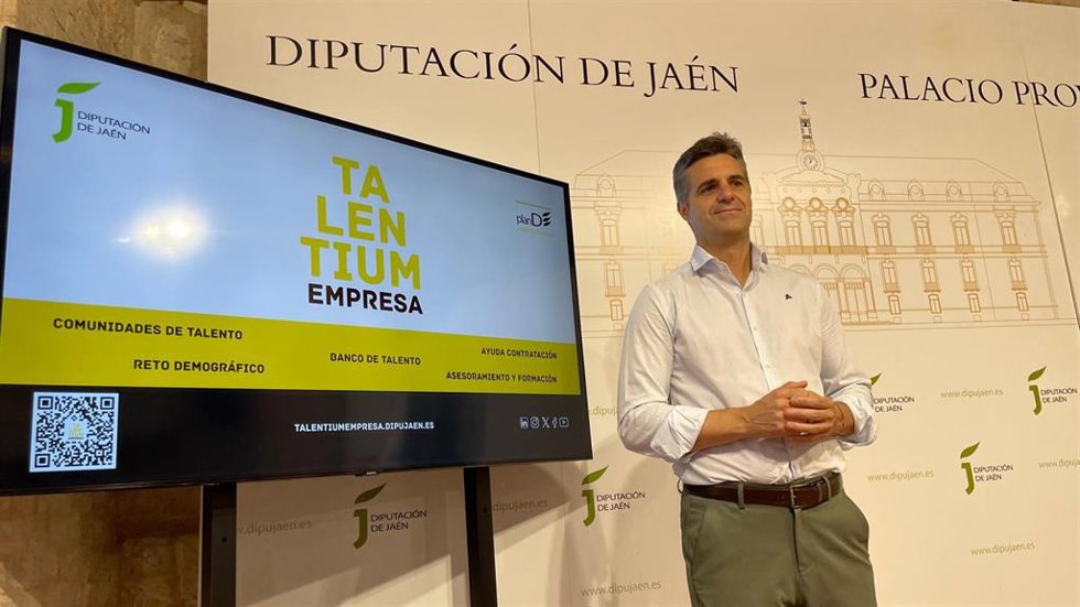 Luis Miguel Carmona presenta la VI Comunidad de Talento Jiennense.