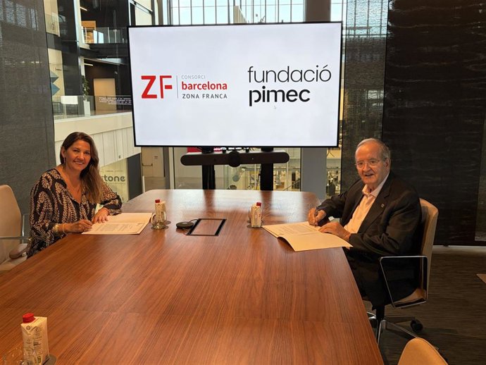Firma del convenio entre el CZFB y Fundació Pimec